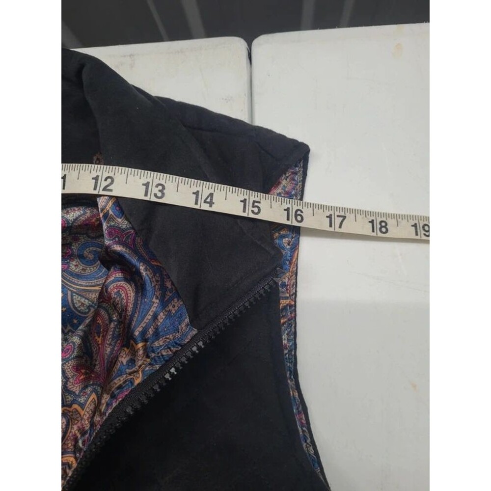 Outback Trading Co. Grand Prix Quilted Vest - Picture 8 of 8